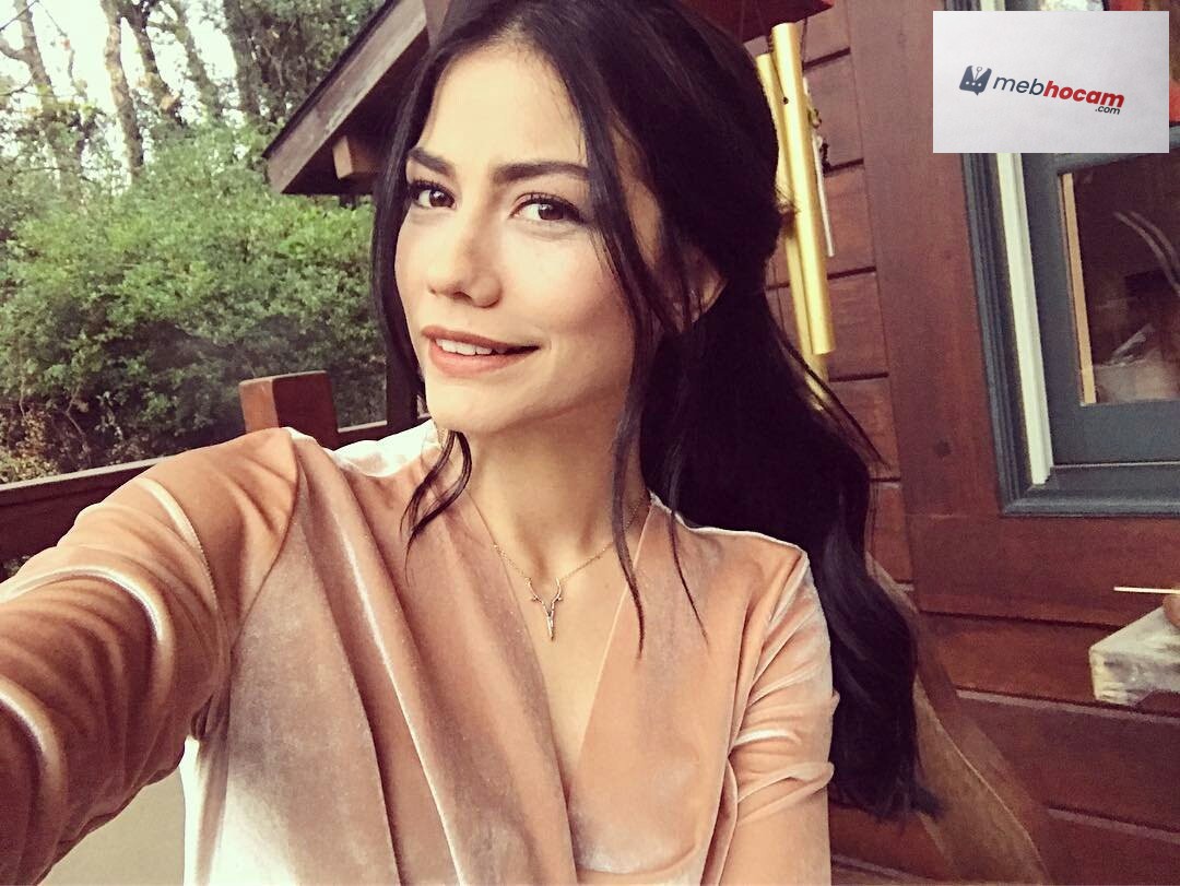 Demet Özdemir, Adım Farah Dizisi Biter Bitmez Bakın Kime Teşekkür Etti? Kimse Böylesini Beklemezdi! Oğuzhan Ne Dicek
