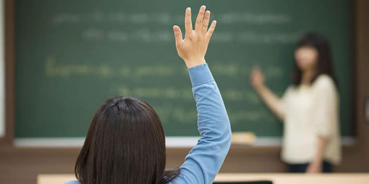 Bu suçtan hüküm giyen öğretmenler meslekten çıkarılacaklar